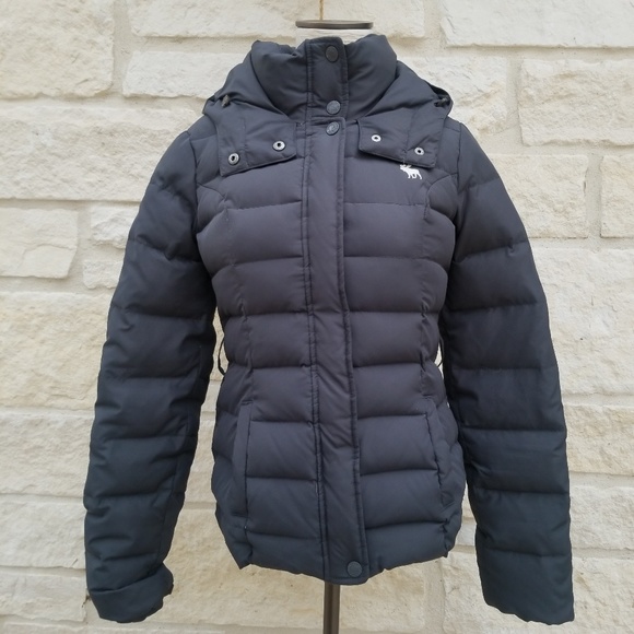 Abercrombie & Fitch Jackets & Blazers - Abercrombie & Fitch Gray Puffer Jacket size Med.